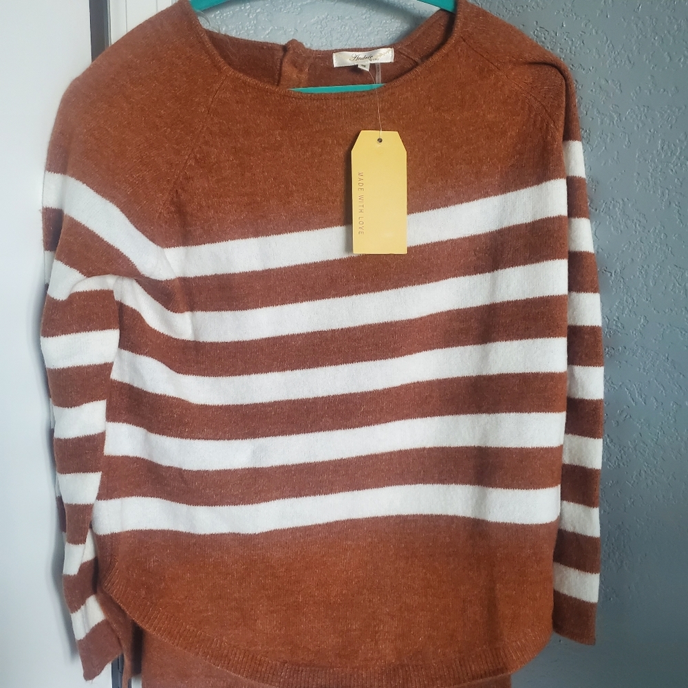 Andree By Unit Orange & White Striped Sweater